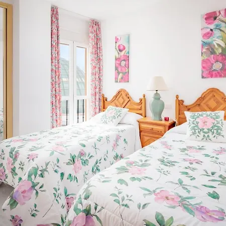 דירה Beautiful In Center *