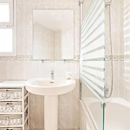 Beautiful In Center *