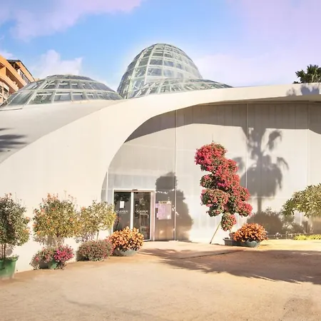 Daire Beautiful In Center