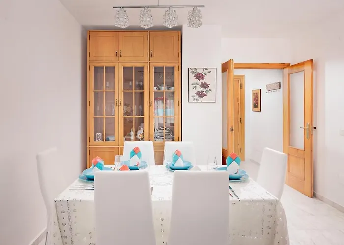 Beautiful In Center Apartamento Estepona